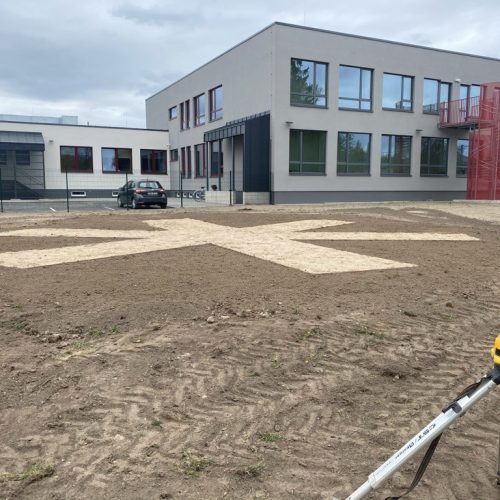 3067407E-BE2C-4642-94E4-6F9E05594185_1_105_c